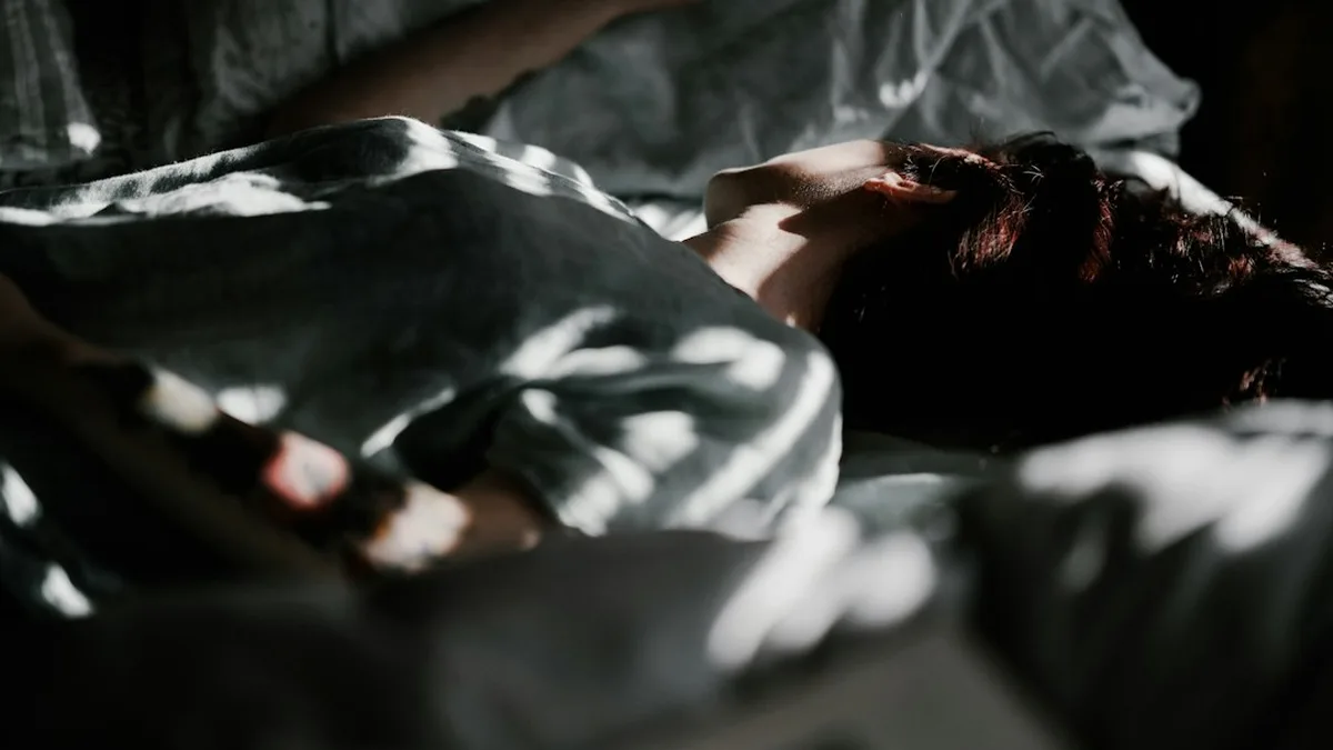 Combien de cycle de sommeil par nuit : Les 4 phases du sommeil